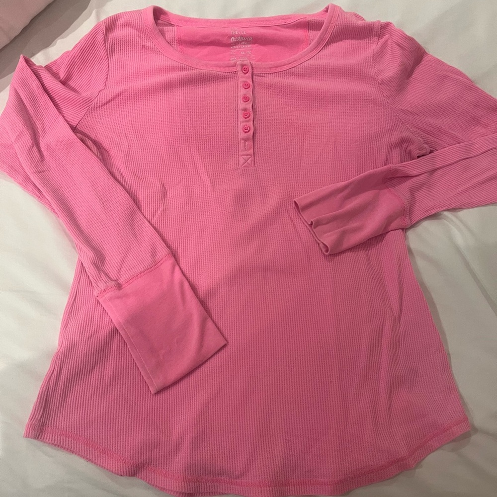 GAP waffle top